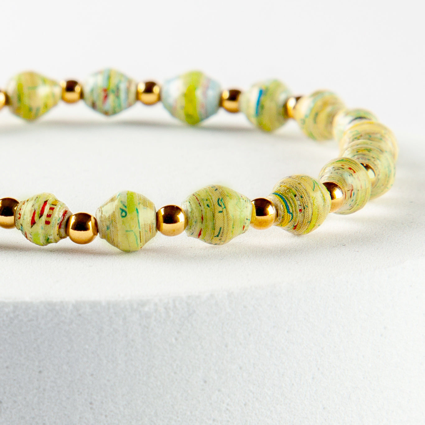 Scotland Map Bracelet, small bead gold